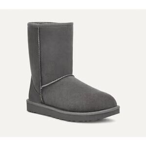 Ugg Classic Short II gray suede sheepskin boots US 6